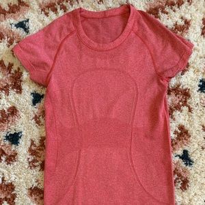 Lululemon Swiftly Tech Short Sleeve